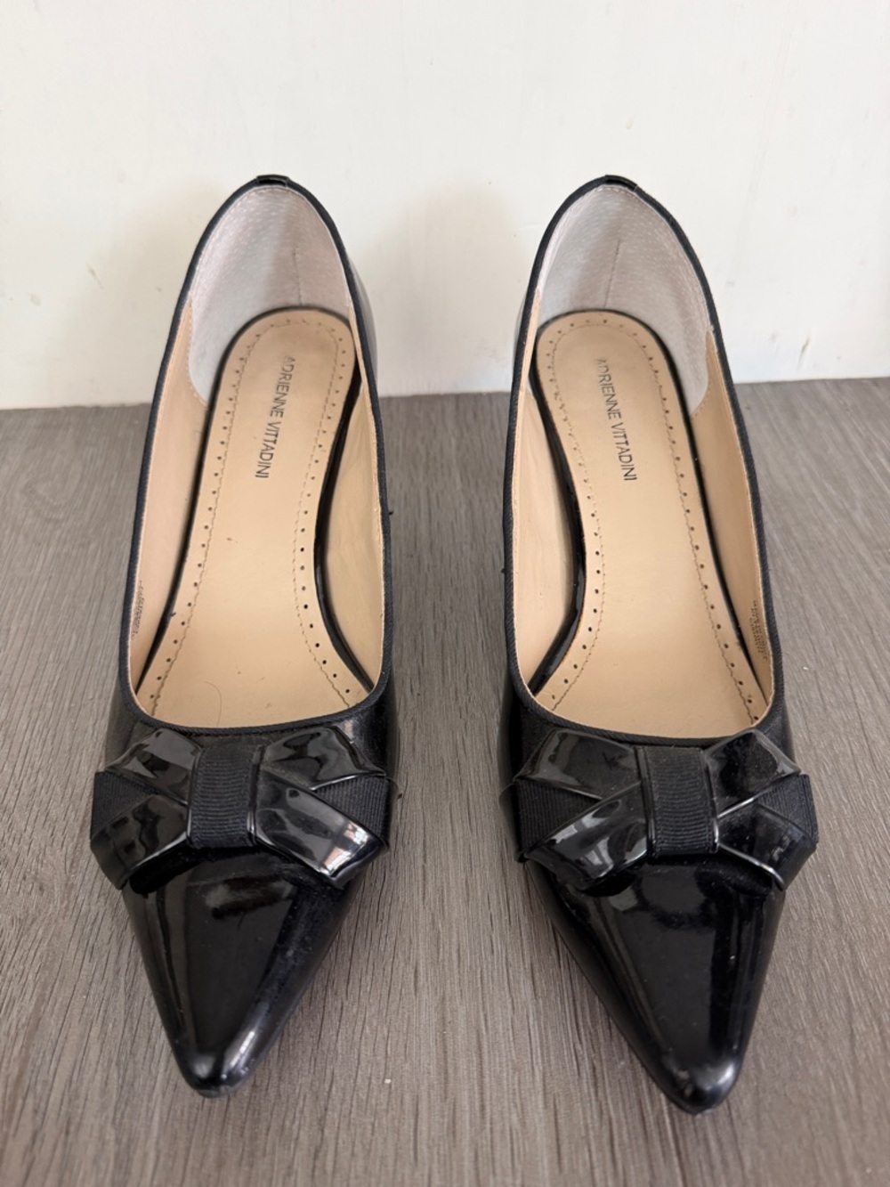 Adrienne Vittadini Black Patent Pointed-Toe Bow Pumps with Gloss Finish
